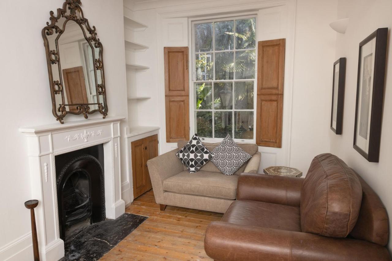 The Angel Place Hideaway - Fair 4Bdr House With Terrace London Exterior photo